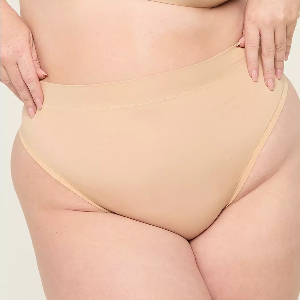 Cacique High-Waist Beige Panties